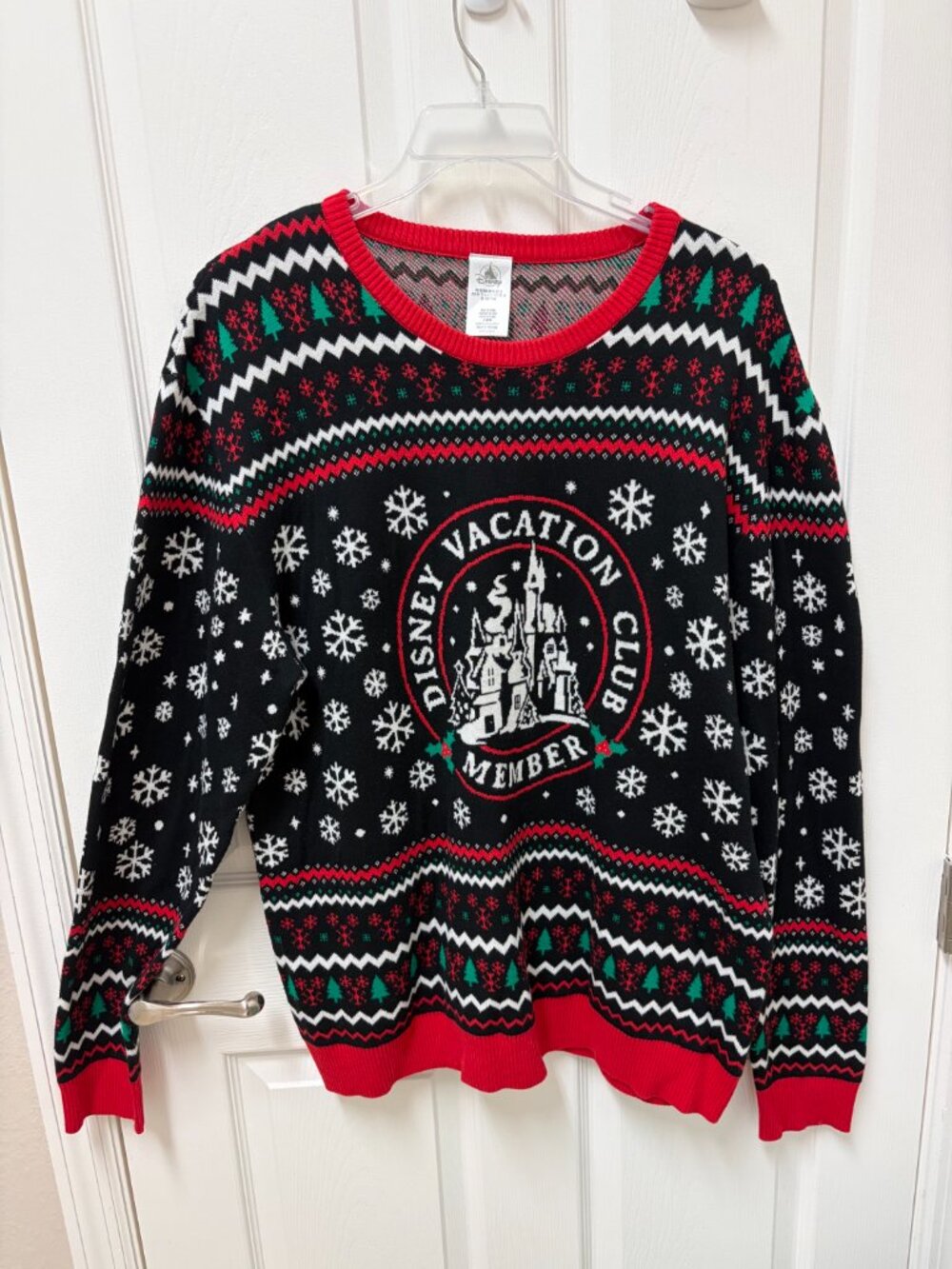 Disney Vacation Club Christmas Sweater Size XL